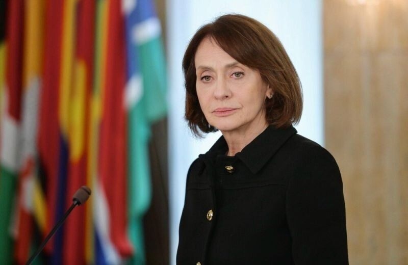 Надежда Нейнски: България подкрепя отварянето на Ормузкия проток, но няма да участва в силови действия