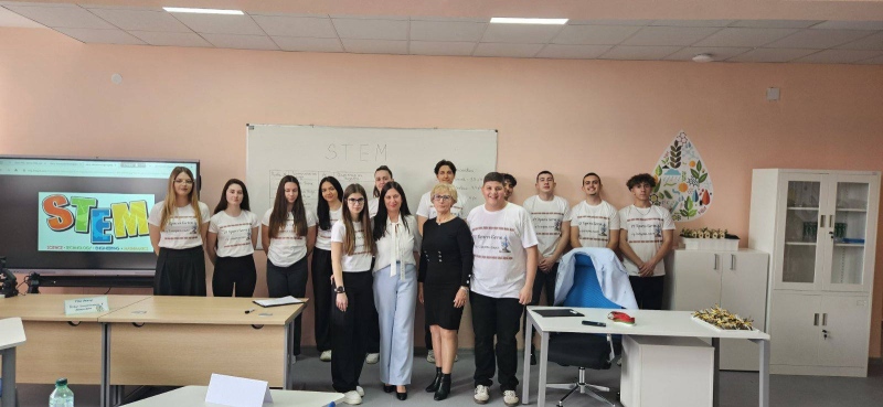 СУ „Христо Ботев“ в Сапарева баня с нова придобивка: Открит бе СТЕМ център