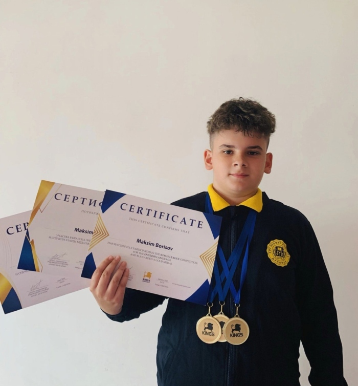 Гордост за Дупница! С 9 златни медала ученици на  ОУ „Неофит Рилски“ завладяха олимпиади „Кингс“