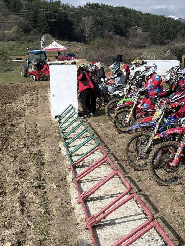 Мотокросът „Grand Prix Гоце Делчев“ събра над 100 състезатели