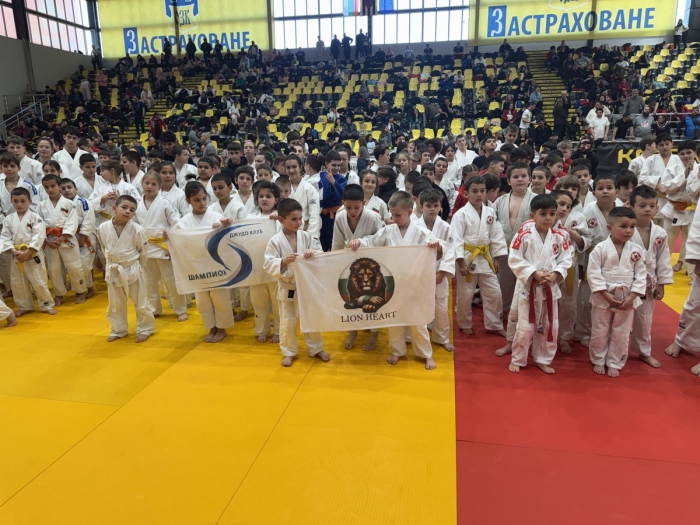 „Лъвско сърце“ и ЦСКА триумфираха на джудо турнира „Перун“ в Перник
