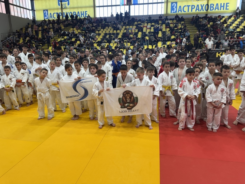 „Лъвско сърце“ и ЦСКА триумфираха на джудо турнира „Перун“ в Перник