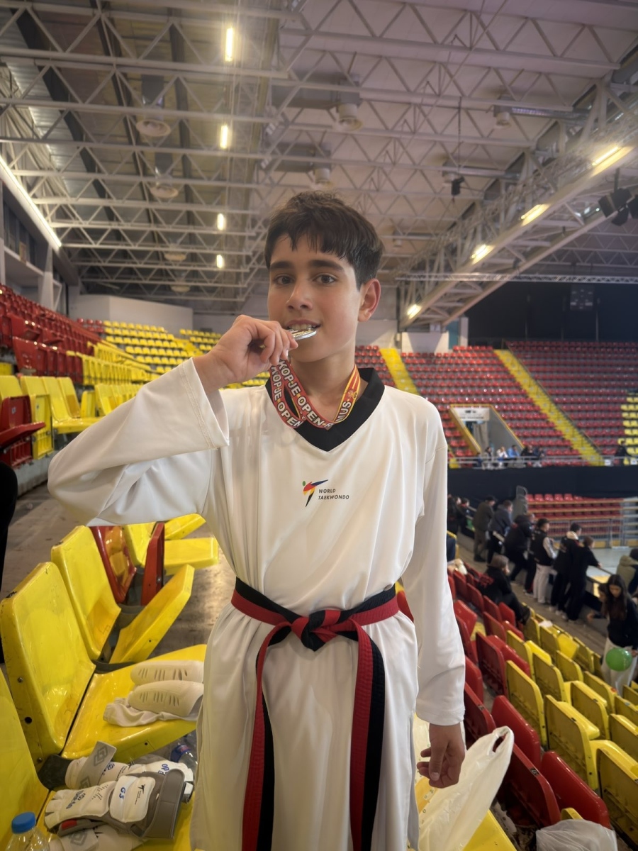 Разлог се гордее! Георги Попов  завоюва сребро  от международен турнир по таекуондо в Скопие