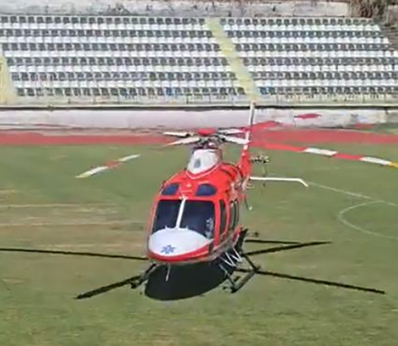 След як запой: Въздушна линейка транспортира прясно освободен затворник от Сандански, поразен от волтова дъга    (ОБНОВЕНО)