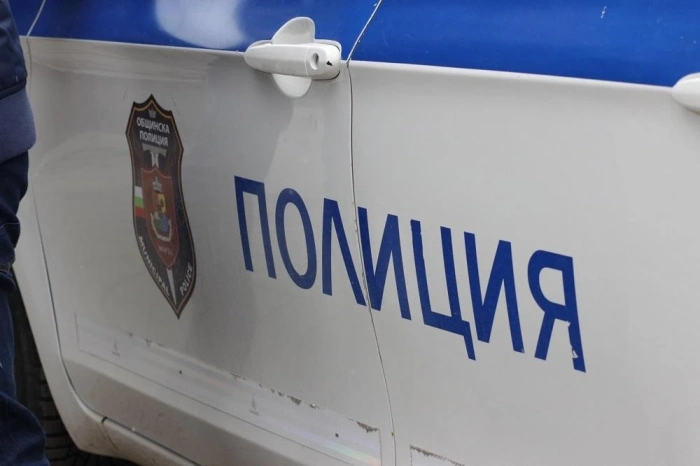 35-годишен открадна 15 евро от магазин за дрехи и направи опити за взлом в Сандански