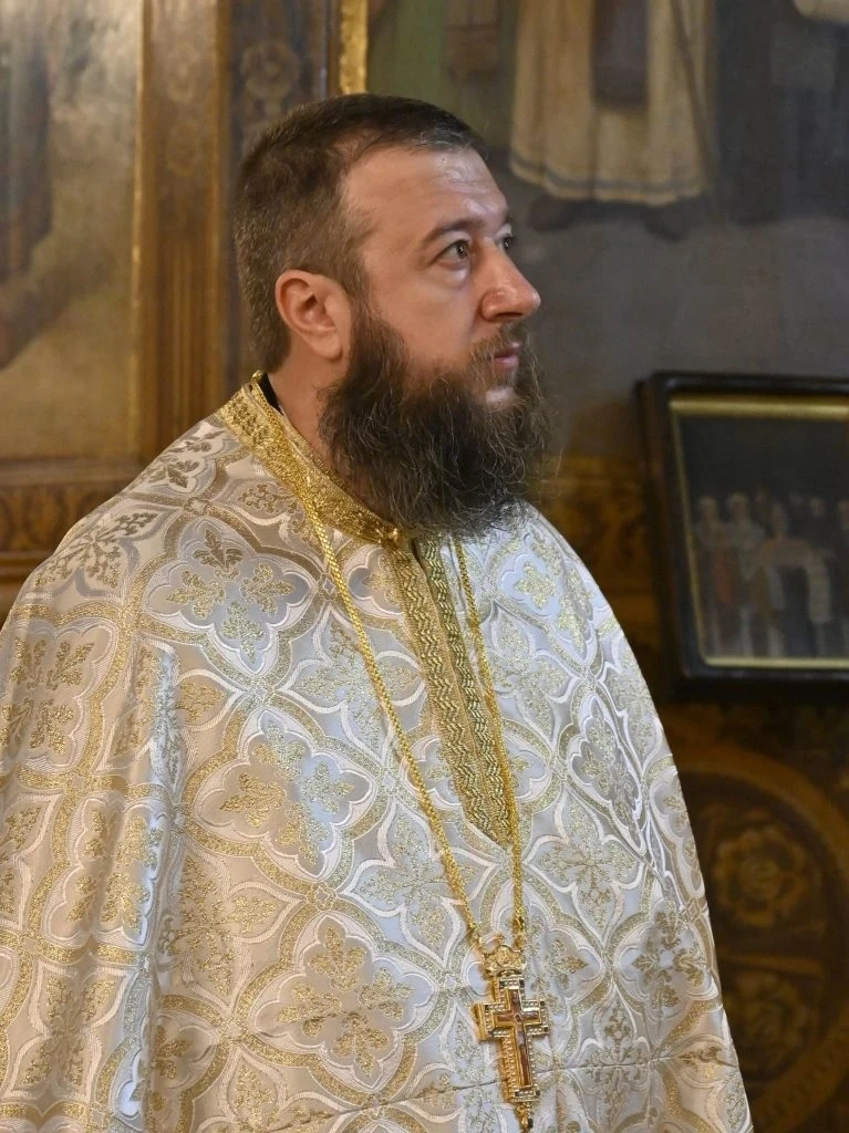 Отец Венцислав Ангелов: За да вярва в Бог, човек трябва да Го познава