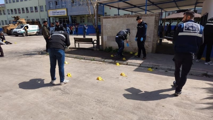 Трагедия в Турция: Ученик откри огън в училище, рани 16 души