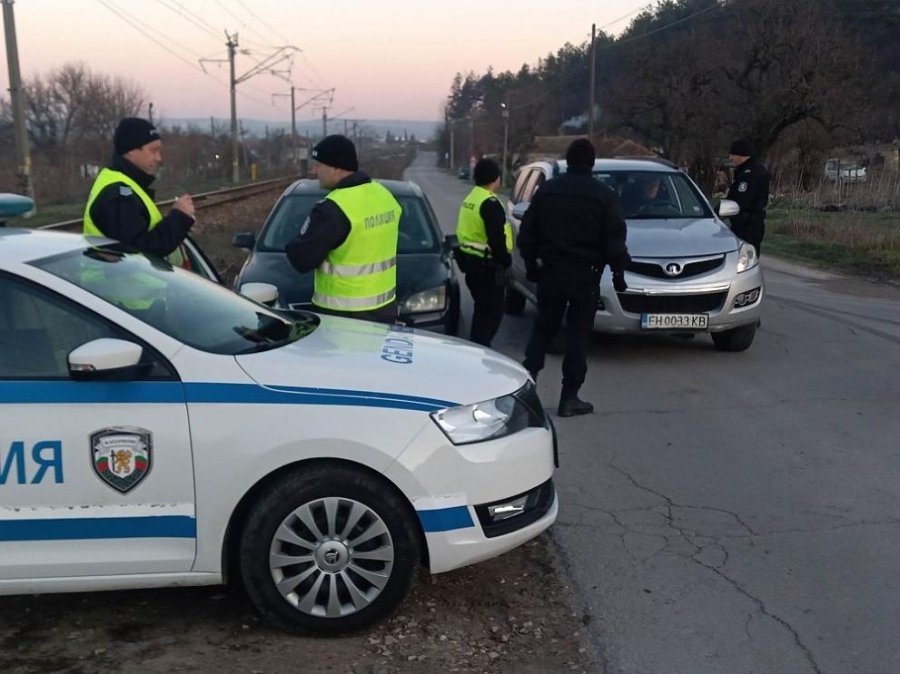 Черен тефтер с имена и номера открити при акция в Кюстендил, задържан е 31-годишен мъж