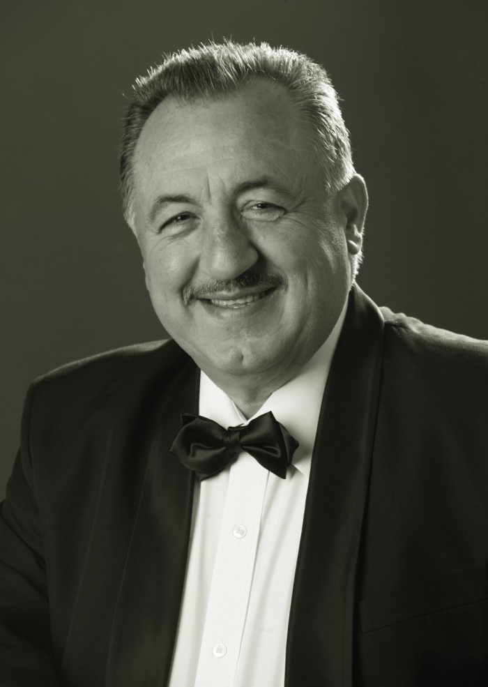 Поклон пред маестрото! Вълна от съболезнования след внезапната кончина на Кирил Икономов