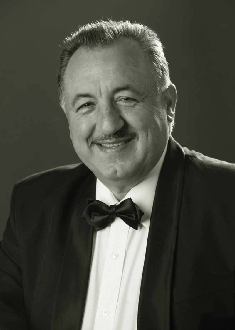 Поклон пред маестрото! Вълна от съболезнования след внезапната кончина на Кирил Икономов