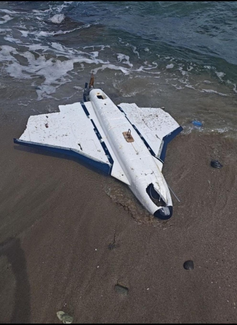 Откриха дрон и на брега край Ахтопол 