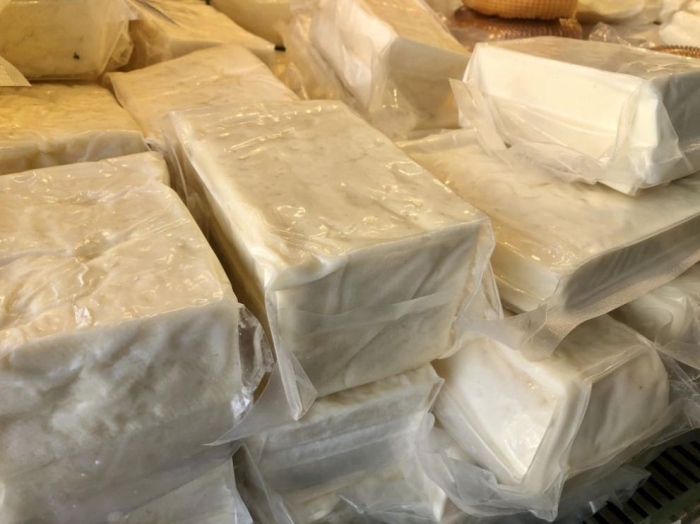 Иззеха над 570 кг храни без документи на „Капитан Андреево“