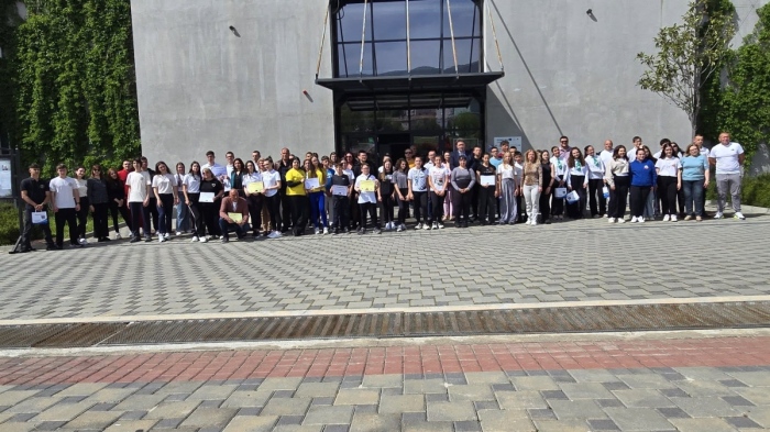 Ученици от Петрич станаха революционни куриери в турнир за Априлското въстание