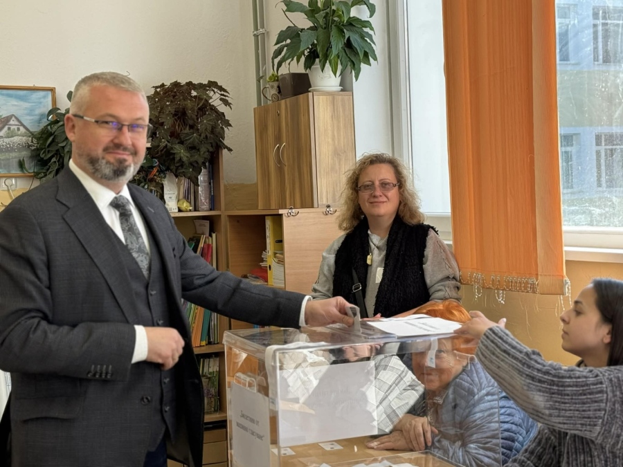 „Бъдещето е в нашите ръце“: Областният управител Кристиян Иванчов с призив за гласуване