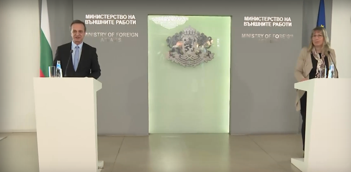 МВнР отчете: Рекорден интерес към гласуването в чужбина