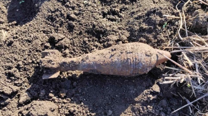 Турист откри „реликва“ с бомбастичен произход: Отнесе и предаде необезвреден снаряд в музея на Петрич