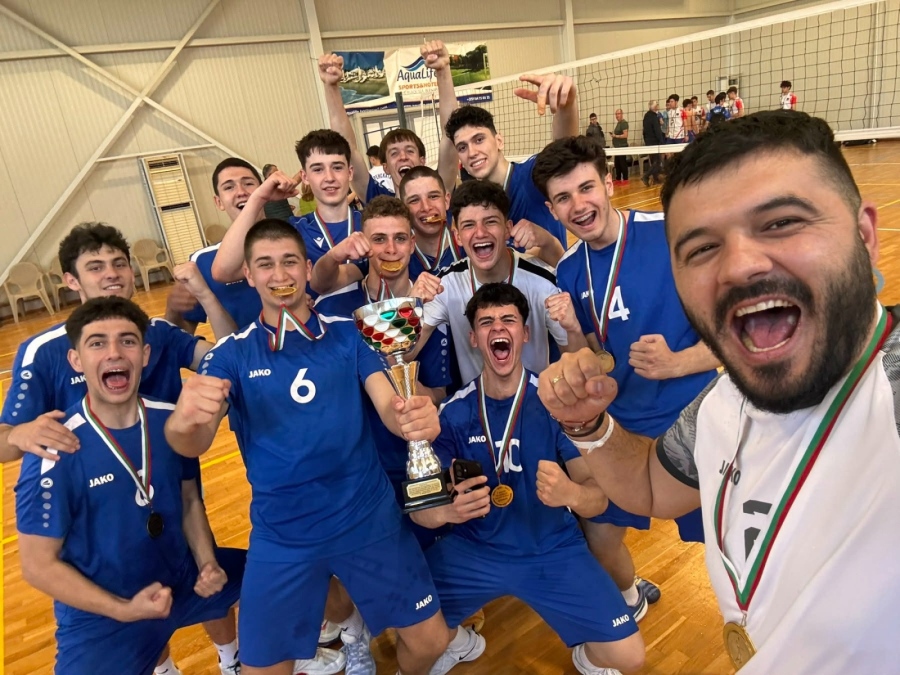 Шампионската традиция продължава: отборът на СУ „Братя Петър и Иван Каназиреви“ – Разлог отново е №1 в България