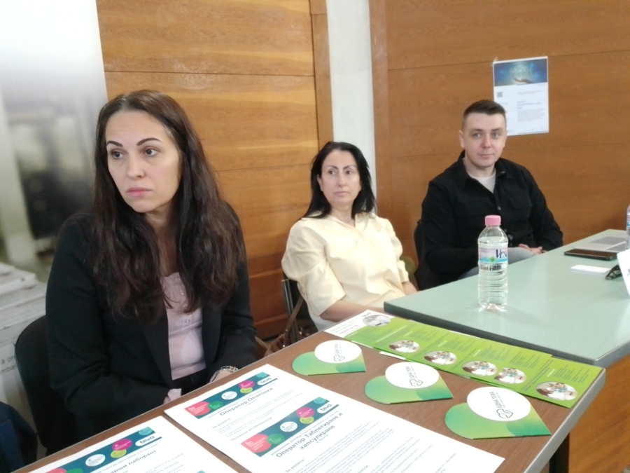 На борса в Дупница: Бюрото по труда срещна 9 работодатели с над 100 безработни