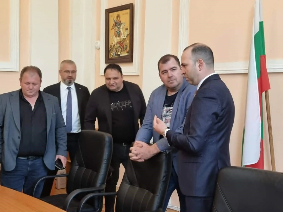 Гневът на овощарите кипи: искат до 80% обезщетения след климатичния удар в Кюстендилско