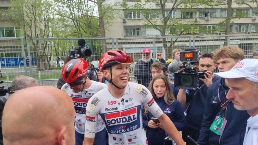 Французин триумфира в откриващия етап от Giro d’Italia от Несебър до Бургас