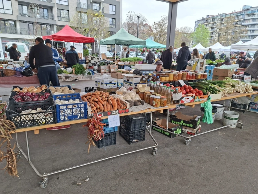 Пазарът в Югозапада: Доматите в София и Перник са с 37% по-скъпи от тези в Северна България