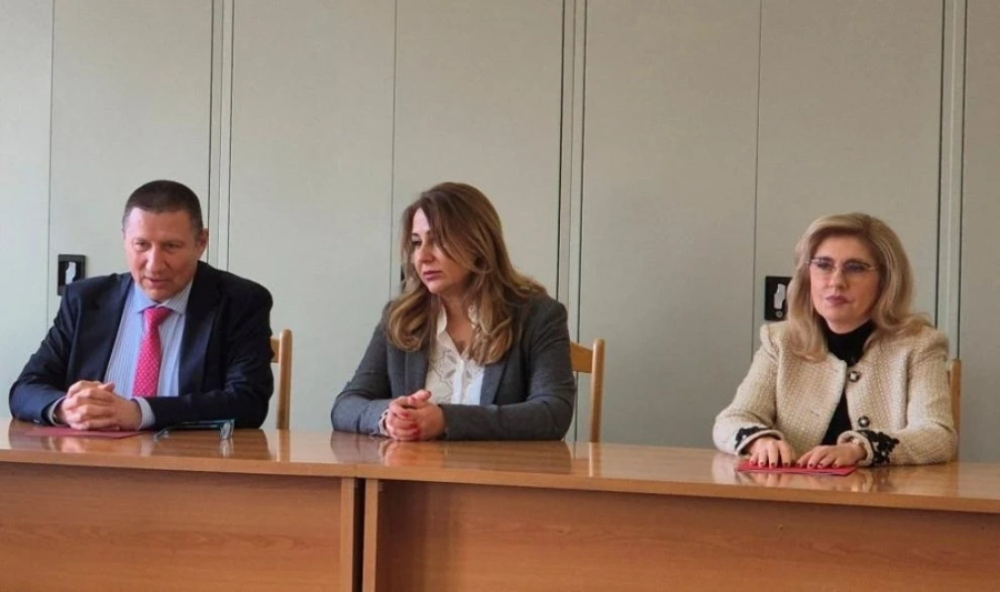 Прокурорската колегия ще разгледа дисциплинарните наказания за Сарафов и Русинова