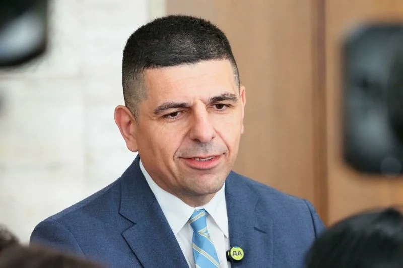 Мирчев: Прокуратурата прекалява и пресолява манджата