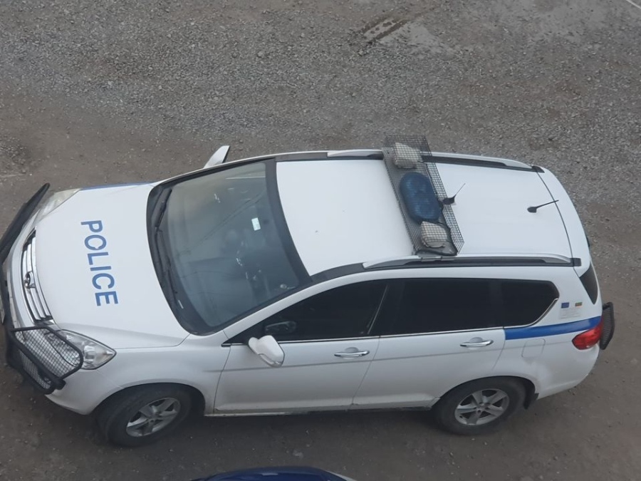 Сутрешна каскада в Ковачевци: Пияна софиянка с „Мазда“ попиля паркиран автомобил