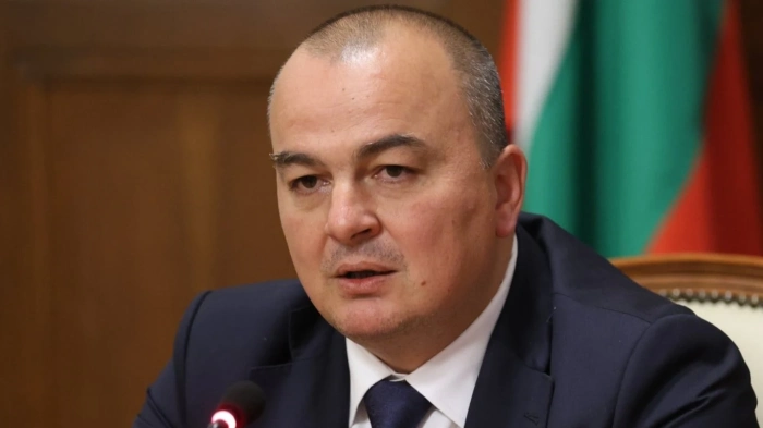 БАБХ има нов директор, отстраненият заподозря връзка с разкрития за „Капитан Андреево“
