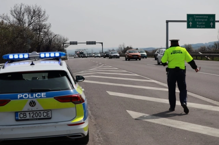 АМ „Тракия“ е най-натоварена при голямото прибиране, спряха тировете към София