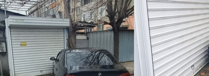 Млад беемвист се вряза в гаражни врати в Кюстендил, разследват причините за инцидента