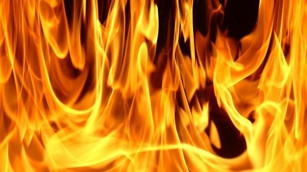 Два пожара и два сигнала за помощ в Кюстендилско, изгоря сграда в Бобошево