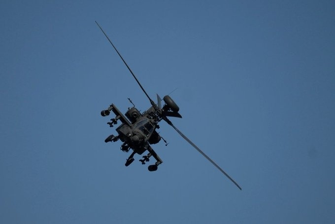 Американски боен хеликоптер Apache се разби край Ормузкия проток