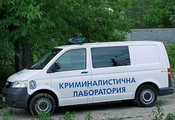 Откриха труп на 55-годишна жена край Тополница
