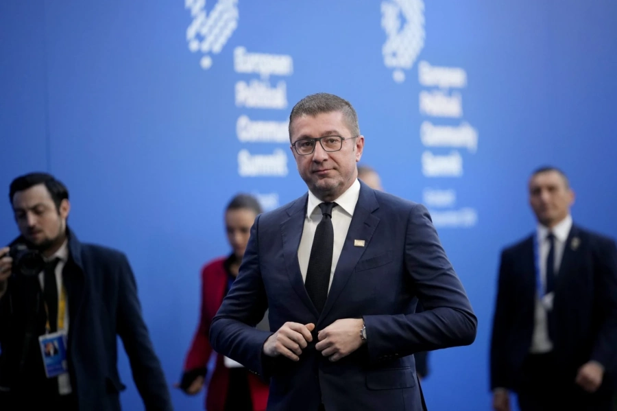Фондация „Македония“: Мицкоски притежава бизнеси в България  