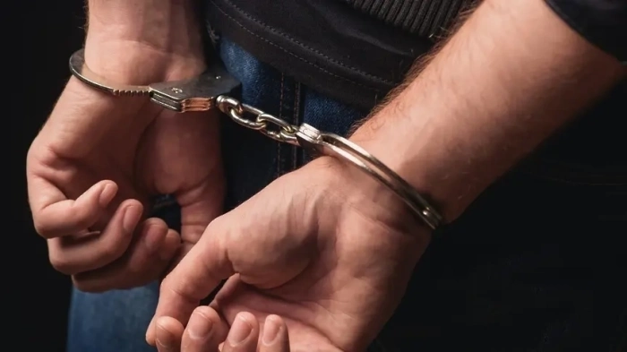 Задържаха 36-годишен мъж за побой над роднина в Разлог