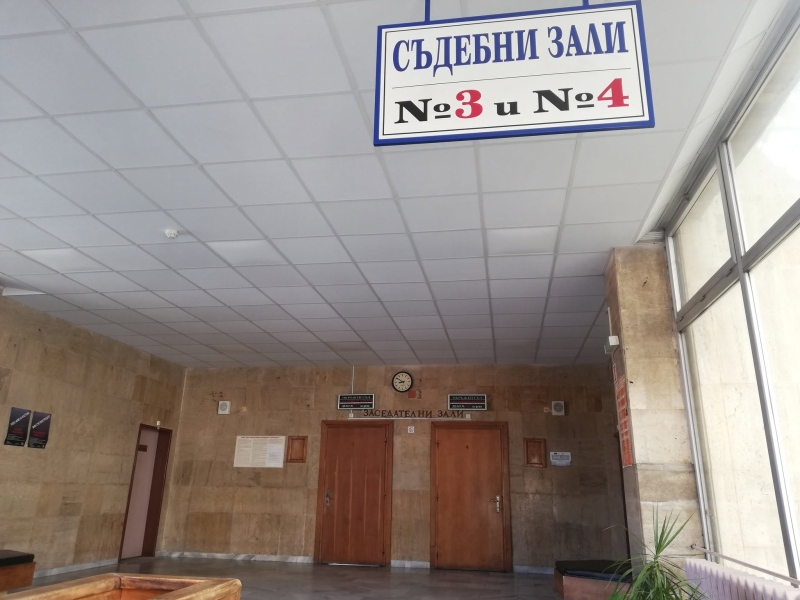 7, 6 г. затвор за пиян шофьор без книжка, погубил спътничката си при катастрофа край Кюстендил