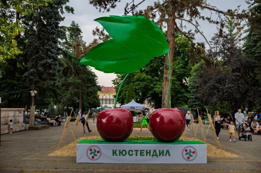 Кюстендил влиза в черешова приказка! Градът кани България на седмица, изпълнена с празници, концерти и незабравими емоции