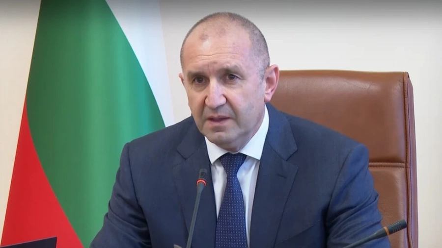 Румен Радев: Подкрепяме Украйна, но спираме помощите за Киев