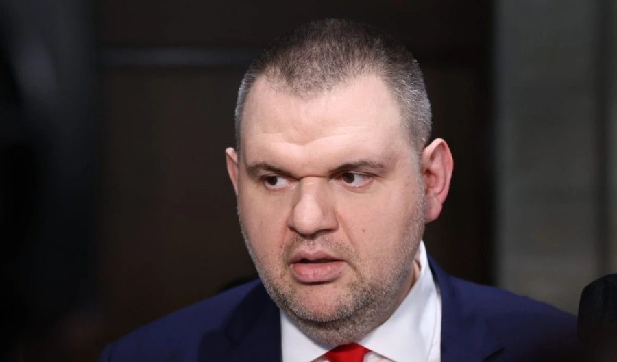Пеевски иска НСО да разкрие колко струва охраната на всички охранявани лица от 2013 г. до днес