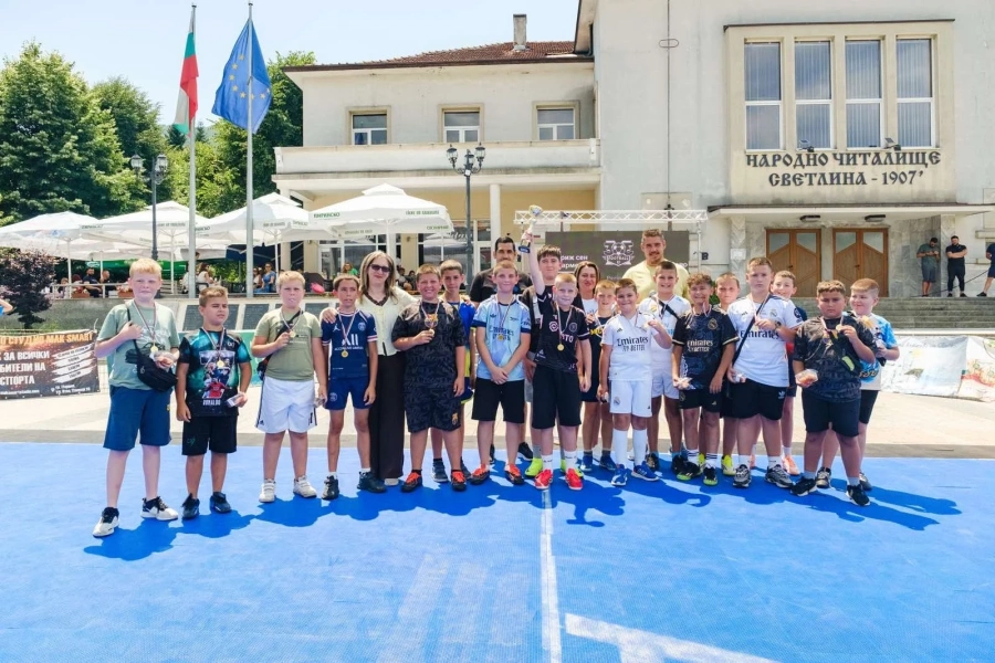 Футболният турнир 3х3 насърчи спорта и активния начин на живот в Якоруда