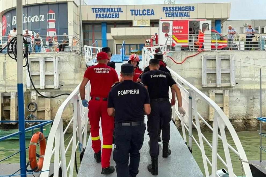 Пожар избухна на танкер за втечнен природен газ срещу румънския черноморски бряг, има ранени