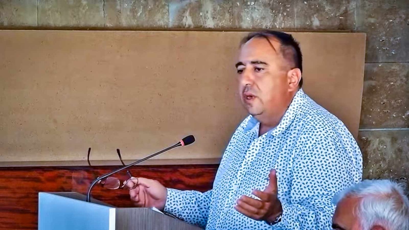 „Предлагаха ми гласове. Казах: Не, не, не!“ – Костадинов твърди, че ресторантьори му обещавали подкрепа за изборите, но принципно им отказал