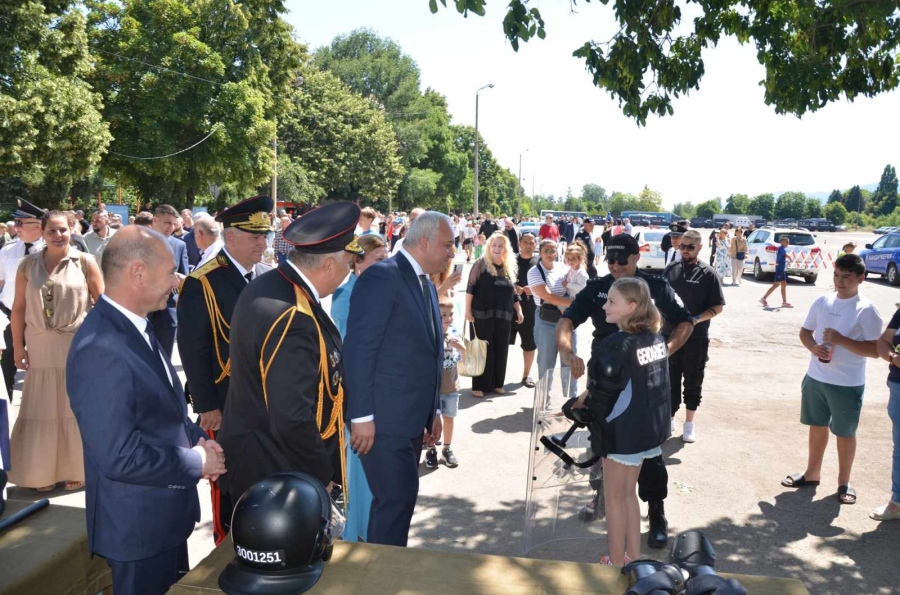 Министър Демерджиев: Жандармерията винаги е била символ на силата на държавата