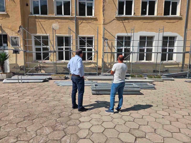 Енергийно обновление на училището в село Коларово