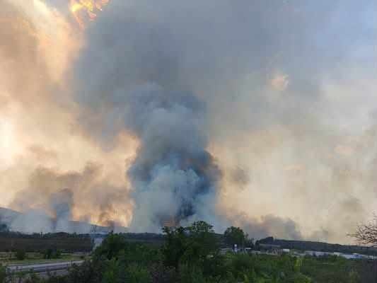 Призив за помощ: Бобошево търси доброволци за гасенето на пожара край Висока могила