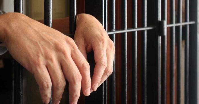Стар познайник на полицията остава зад решетките: Съдът остави в ареста кюстендилец, държал и отглеждал коноп край Граница