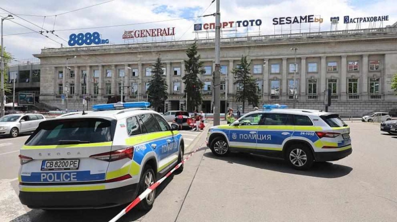 Засилена охрана в София заради „Левски“ – АЕК, метрото ще работи до 1:00 часа