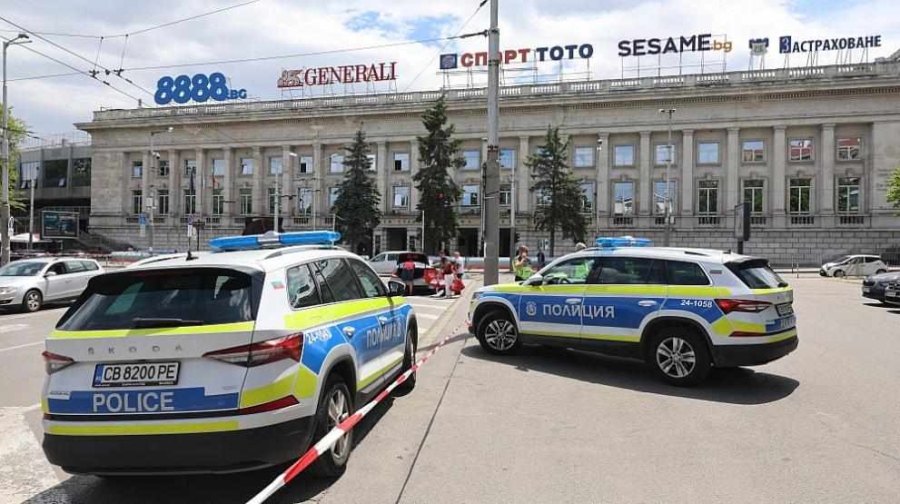 Засилена охрана в София заради „Левски“ – АЕК, метрото ще работи до 1:00 часа