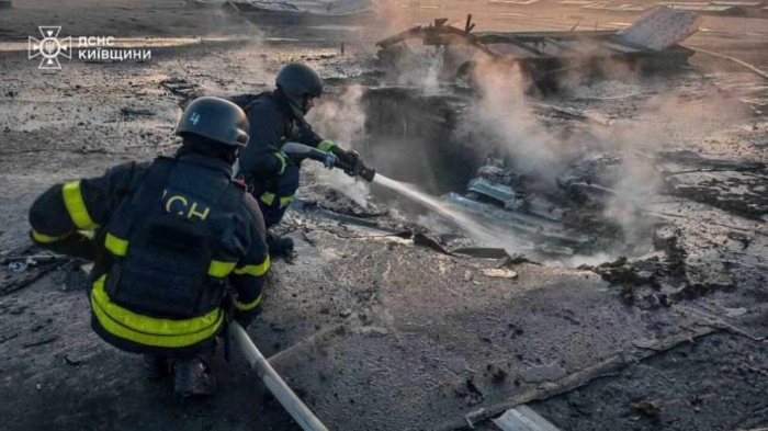 Най-мащабното нападение от 2 години: 620 украински дрона атакуваха Москва, ударен е склад на „Уайлдберис“